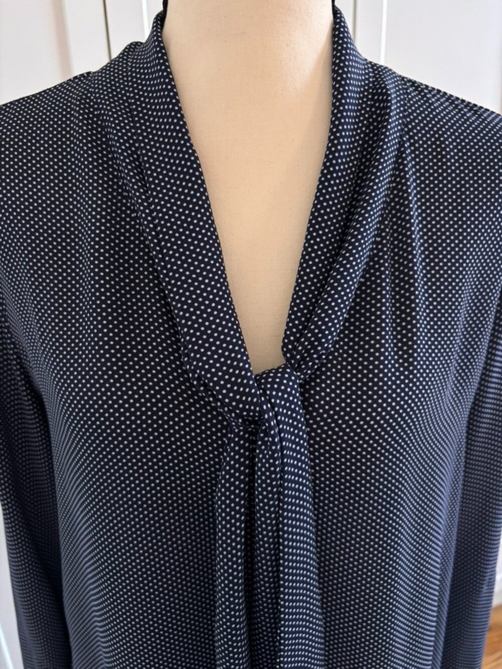 LOFT Navy Polka Dot Tie-Neck Blouse | Size S | Long Sleeve | Swing Silhouette - Picture 4 of 7